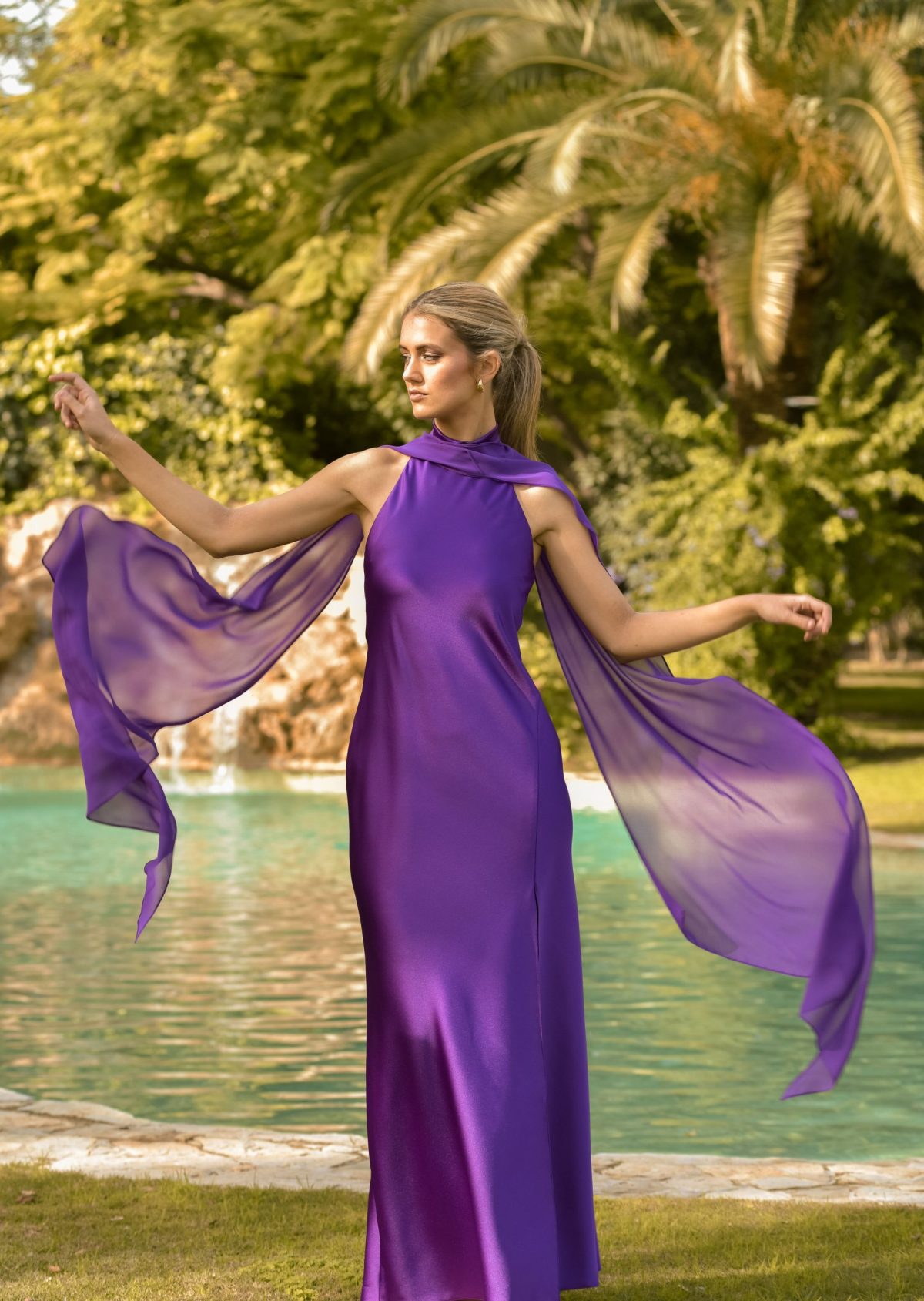Vestido Ainoa Morado - Image 3
