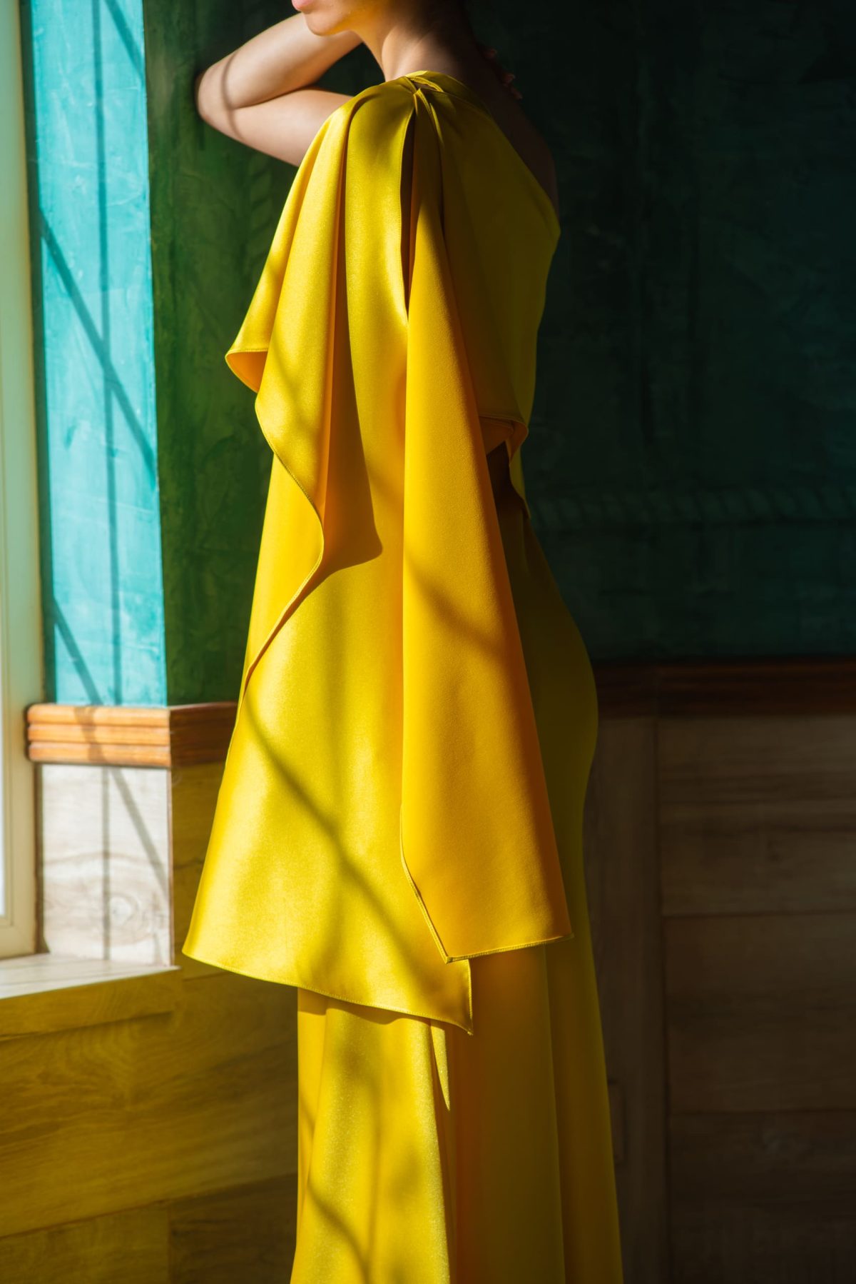 Vestido Isabel Amarillo - Image 2